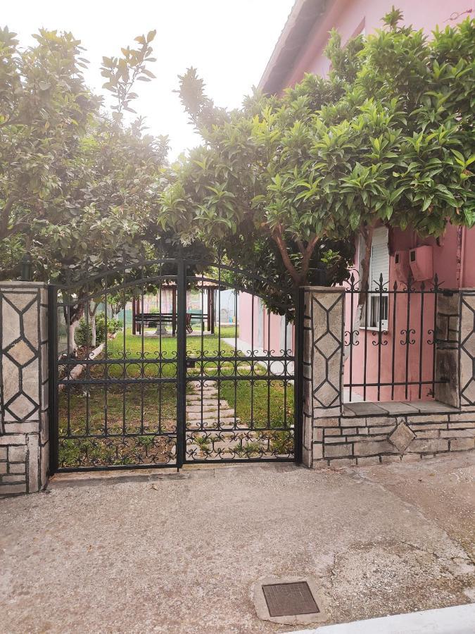 Ferienwohnung Aspri Ammos House Kavala Exterior foto